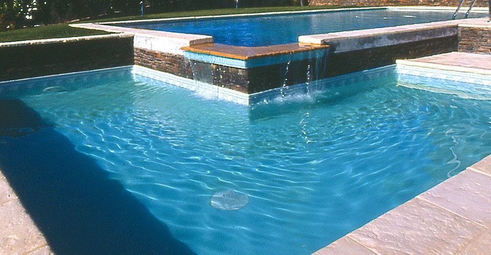 Construcción Piscinas Desbordantes