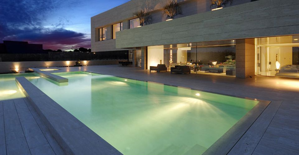 Construcción Piscinas Desbordantes