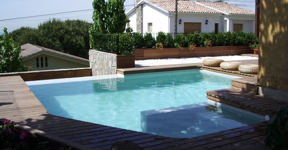 Construcción Piscinas Desbordantes