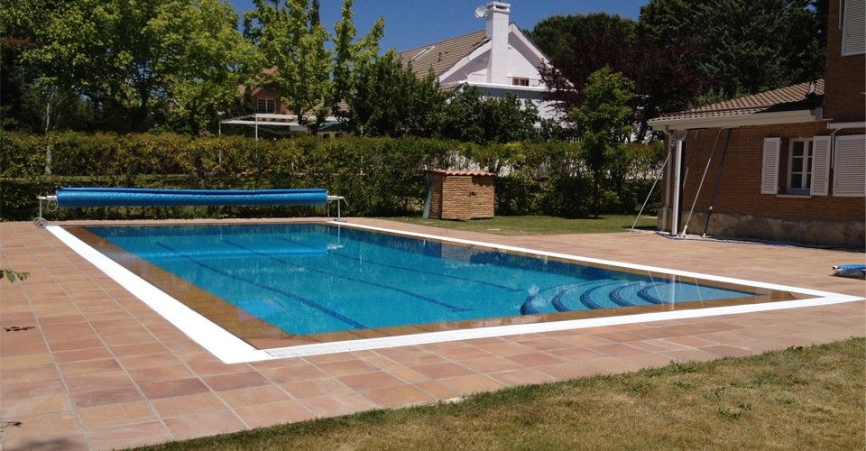 Construcción Piscinas Desbordantes