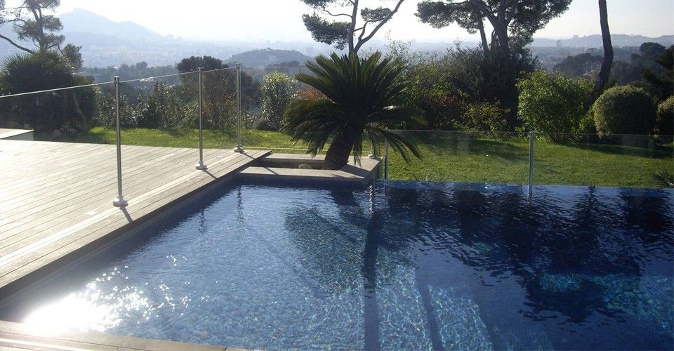 Construcción Piscinas Desbordantes