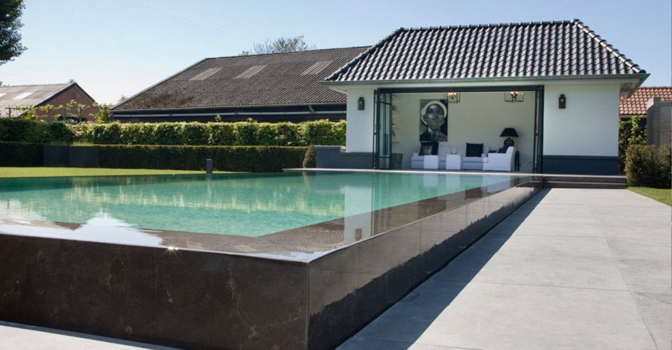 Construcción Piscinas Desbordantes
